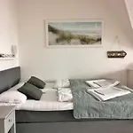 Obj 84 Meerblick Fuer 2 Bis 3 Personen Strandnah, Wlan Appartement *