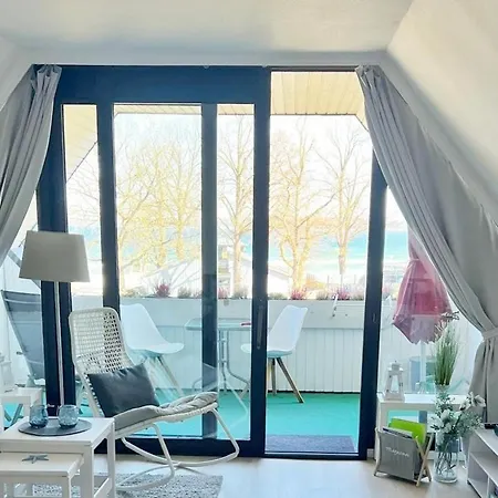 Obj 84 Meerblick Fuer 2 Bis 3 Personen Strandnah, Wlan * Lübeck